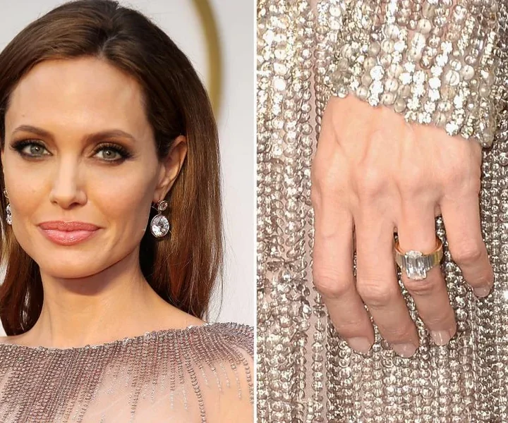 Angelina Jolie Engagement Ring