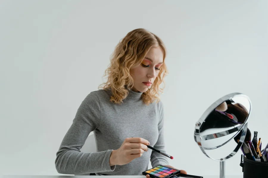 diy makeup vanity