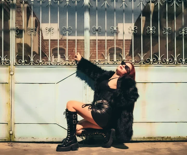 fuzzy black boots
