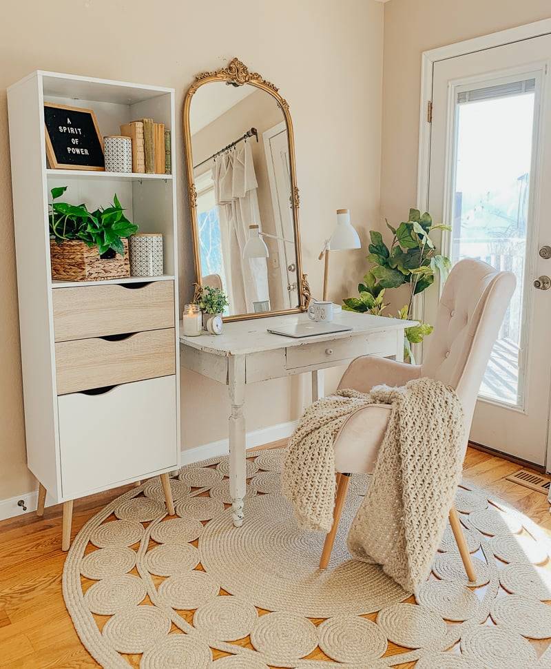 diy makeup vanity